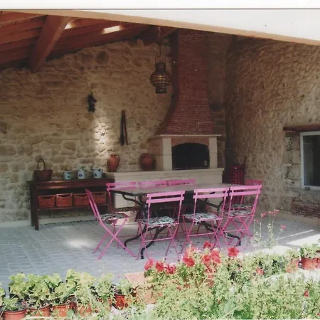Couette-café Clos Des Hirondelles Jau-Dignac-et-Loirac
